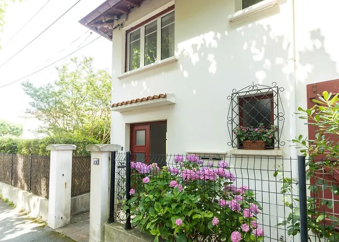 Apartment La Republique-2 By Interhome